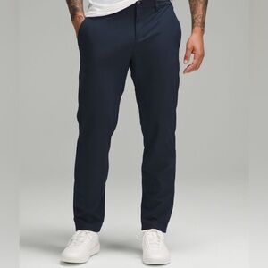 LULULEMON men’s ABC pant